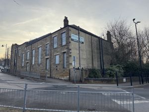 Photo 31- click for photo gallery